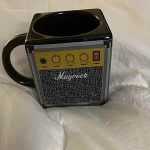 Gift Republic Mugrock Guitar Amp 3D Ceramic Coffee Mug